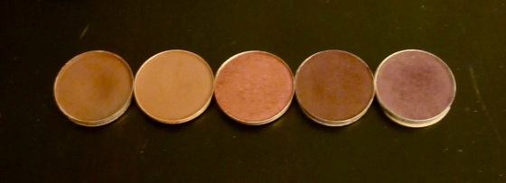 From left to right: Folie, Swiss Chocolate, Cranberry, Sketch, Nocturelle without flash