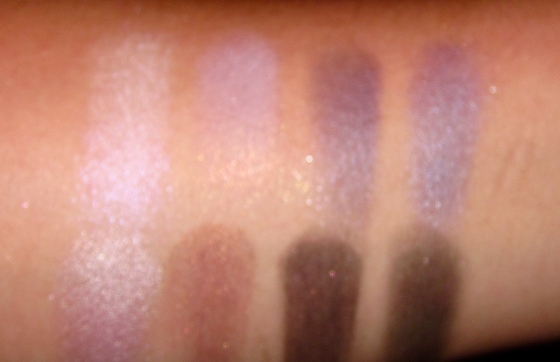 Wet n' Wild Petal Pusher. The top is the left side colors and bottom is the right side colors